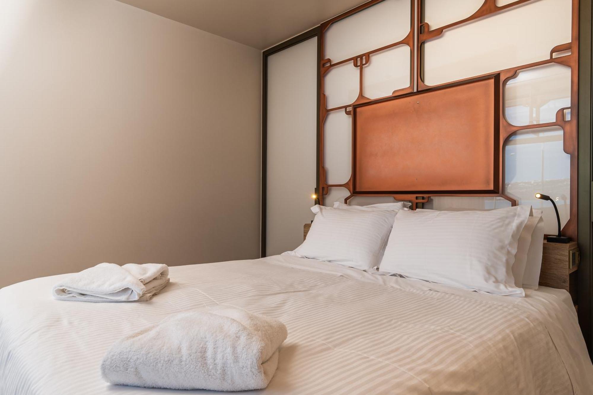 Oniros Residences Суда Екстериор снимка